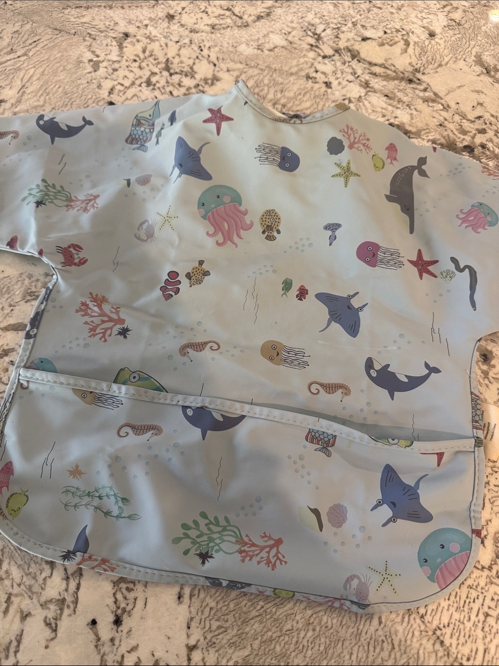 Long sleeve bib and around the neck bib set